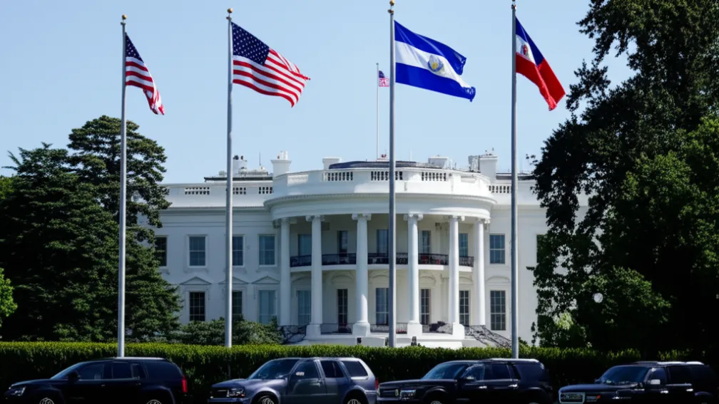 Трамп приймає Букеле в Білому домі на тлі скандалу через помилкову депортацію сальвадорця