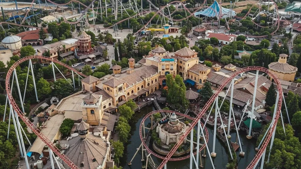 Страйк у Port Aventura: парк відкрито без «гарантій» для відвідувачів