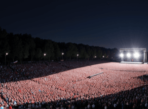 Передвиборча порнополітика: як кандидати перетворюють вибори на шоу