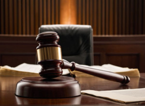 Присяжні одностайно визнали винними трьох обвинувачених у потрійному вбивстві в Чілоечесі