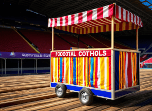 Продавці біля «Сантьяго Бернабеу» подають до суду на мерію Мадрида через перенесення історичних торгових місць