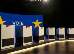 Вибори в Естремадурі: ПП закликає до концентрації голосів проти "об'єднання" Vox та PSOE