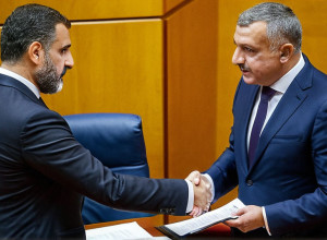 Партія PP Підтримала Відмову Аюсо Виконувати Закон про Аборти: Внутрішній Конфлікт та Юридичні Дебати в Іспанії