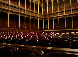 Конгрес Іспанії Розглядає Зниження Абсолютної Більшості через Можливе Ув'язнення Депутата Абалоса