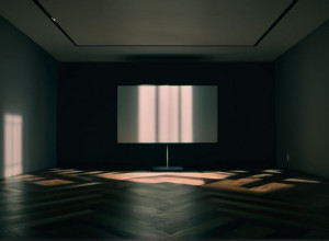 Лара Морено презентує збірку "Жодне кохання не живе у пам'яті": занурення в інтимні страхи