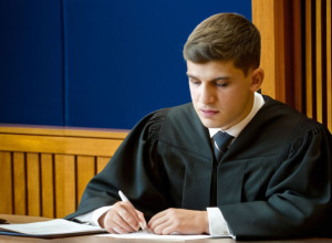 Суд зобов'язав владу Віторії переглянути іспит для молодої людини з аутизмом