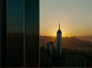 Трагедія в Мадриді: Жінка загинула, випавши з 10-го поверху з двома дітьми