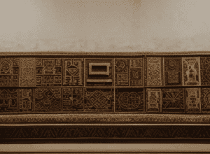 Деколонізація музеїв: як культурні установи переосмислюють колоніальне минуле