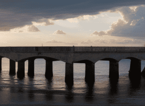 Іспанські партії, окрім Vox та Podemos, підтримують Україну