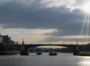 Стармер зустрічається із Зеленським у Лондоні, щоб спробувати залагодити кризу з Трампом