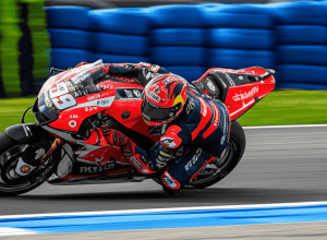 Марк Маркес перемагає в Катарі: Сьома перемога в MotoGP!