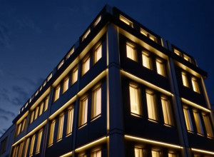 Партнер Айусо придбав пентхаус у будинку, де проживає з президенткою Мадрида