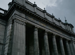 Криза в Університеті Комплутенсе: Декани Заявляють Про Критичне Недофінансування та Загрозу Майбутньому Освіти