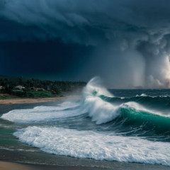 Потужний землетрус магнітудою 7,6 сколихнув північний схід Японії, оголошено попередження про цунамі