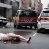 У Бурелі внаслідок наїзду авто постраждали вісім людей, одна жінка у критичному стані