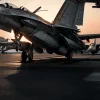 Новий комікс "Tomcat": Історія легендарного F-14 та першої жінки-пілота ВМС США, яка загинула у катастрофі