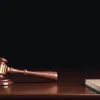 Жерара Депардьє визнали винним у сексуальному насильстві на зйомках