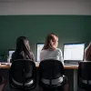 Від Кремнієвої долини до Ла-Пінтани: Чилійські вчені навчають молодих мам програмуванню та ІІ