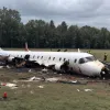 Авіакатастрофа в Індії: Знімки з місця падіння літака Air India