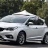 Автопарасолька: інноваційний сонцезахисний козирок, що відкриває нове літо