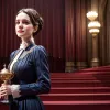 Коул Ескола: Небінарний артист здобув премію «Тоні» за роль жінки на Бродвеї