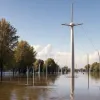 У Пайпорті з'явиться меморіал пам'яті про повені: вціліла антена метро стане символом