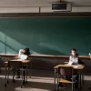 Освіта на спаді: як безграмотність захоплює світ