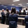 США ускладнюють отримання грін-карти для подружжя: нові правила імміграції