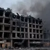 Пожежа в готелі Hilton у Катманду: будівля зазнала збитків після протестів